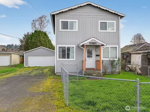 1212 S 7th Ave, Kelso, WA 98626