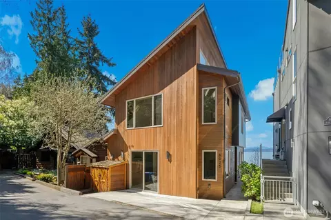 6025 Beach Dr SW, Seattle, WA 98136