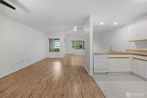 Living - 5708 136th St SE, Everett, WA 98208 photo 4 of 4