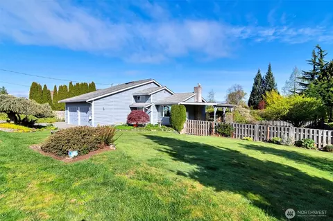 Exterior - 3521 Upland Ave, Everett, WA 98203 photo 2 of 6