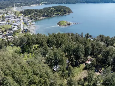 122 Geer Ln, Orcas Island, WA 98245