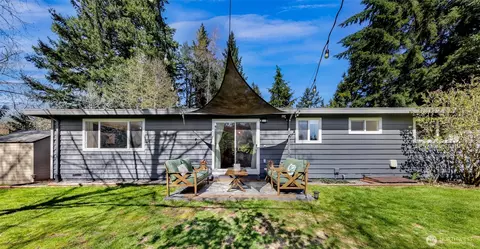 Exterior - 13014 4th Dr SE, Everett, WA 98208 photo 2 of 6
