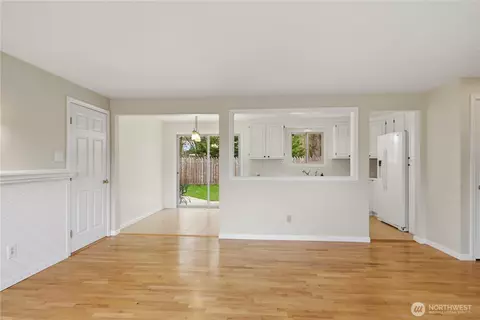 Living - 29 232nd Pl SW, Bothell, WA 98021 photo 2 of 3
