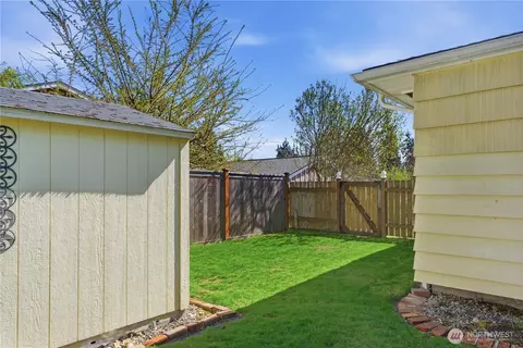 Exterior - 29 232nd Pl SW, Bothell, WA 98021 photo 11 of 16