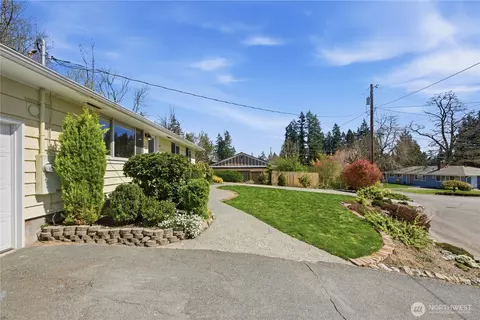 Exterior - 29 232nd Pl SW, Bothell, WA 98021 photo 14 of 16