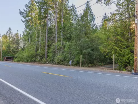 5441 E Grapeview Loop Rd, Allyn, WA 98524 photo 5