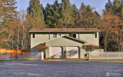 7316 194th Ave E, Bonney Lake, WA 98391