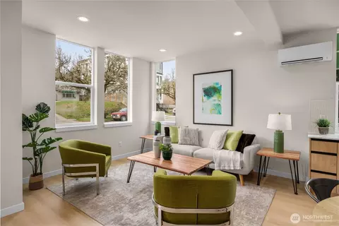 906 A 28th Ave S, Seattle, WA 98144