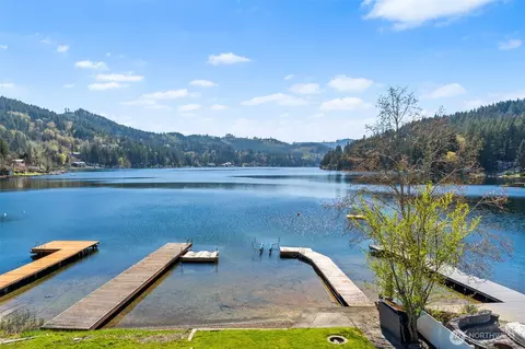 1521 Summit Lake Shore Rd NW, Olympia, WA 98502