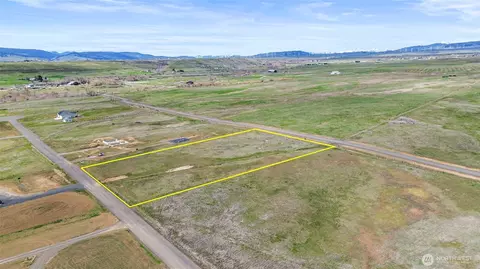 381 Green Canyon Ln, Ellensburg, WA 98926