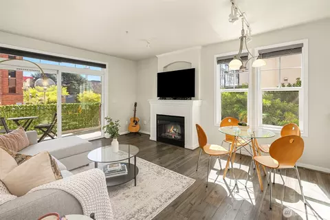 530 4th Ave W #107, Seattle, WA 98119