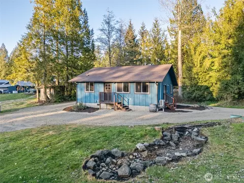 17422 Morganmarsh Ln W, Seabeck, WA 98380