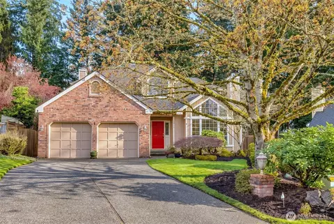 3911 240th Pl SE, Issaquah, WA 98029