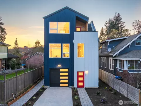 2931 39th Ave SW, Seattle, WA 98116