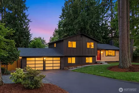 19810 32nd Ave SE, Bothell, WA 98012