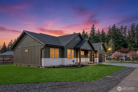 Exterior - 130 Sable Dr, Everson, WA 98247 photo 3 of 5