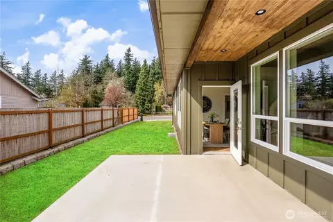 Exterior - 130 Sable Dr, Everson, WA 98247 photo 4 of 5