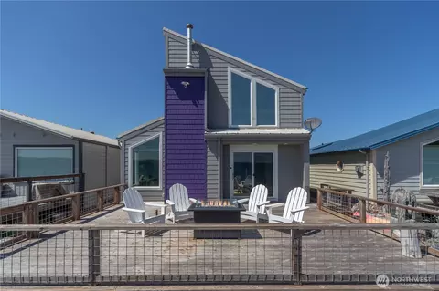 950 Beckett Point Rd, Port Townsend, WA 98368