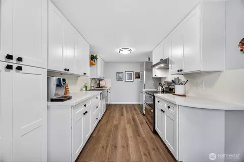 1020 5th Ave S #2, Edmonds, WA 98020