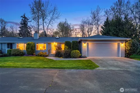 2901 Club Ct #316, Mount Vernon, WA 98273