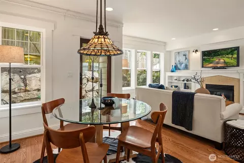 Dining - 1406 N 38th St, Seattle, WA 98103 photo 3 of 3