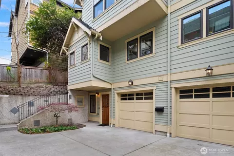 Exterior - 1406 N 38th St, Seattle, WA 98103 photo 6 of 7