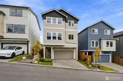 1102 138th Pl SW, Lynnwood, WA 98087