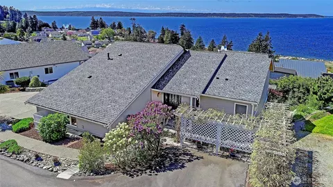 269 Burke Dr, Camano Island, WA 98282