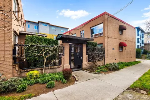 120 14th Ave #10, Seattle, WA 98122