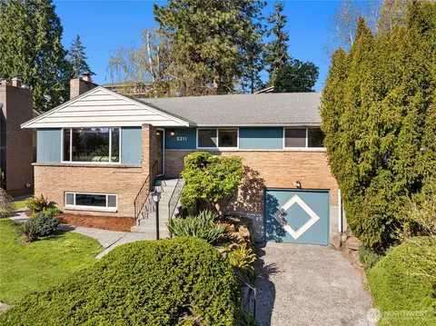 5211 40th Ave SW, Seattle, WA 98136