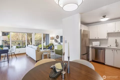 308 Summit Ave E #203, Seattle, WA 98102
