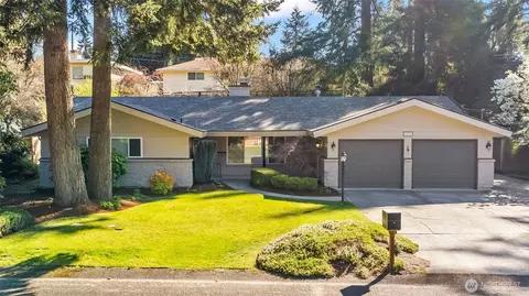 1151 Fordham Ct, Fircrest, WA 98466