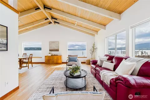 Living - 451 Beach Dr, Sequim, WA 98382 photo 1 of 5