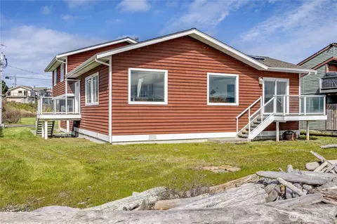Exterior - 451 Beach Dr, Sequim, WA 98382 photo 3 of 5