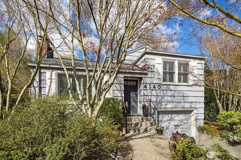 4340 NE 56th St, Seattle, WA 98105