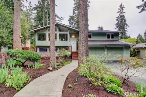 14129 60th Ave W, Edmonds, WA 98026