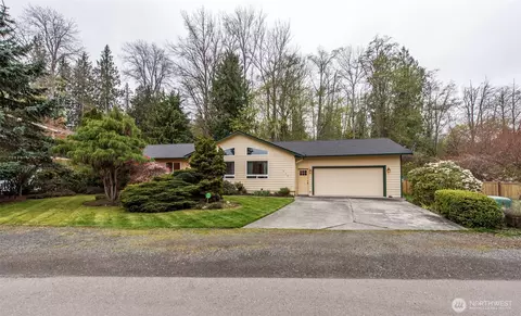 Exterior - 315 Dungeness Mdws, Sequim, WA 98382 photo 2 of 14
