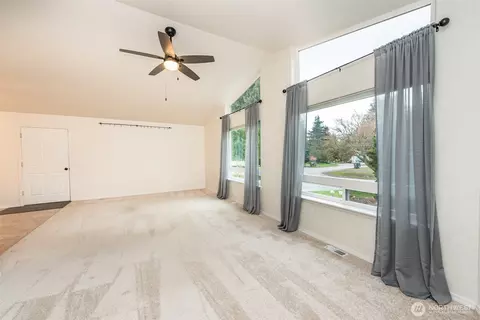 Living - 315 Dungeness Mdws, Sequim, WA 98382 photo 2 of 3