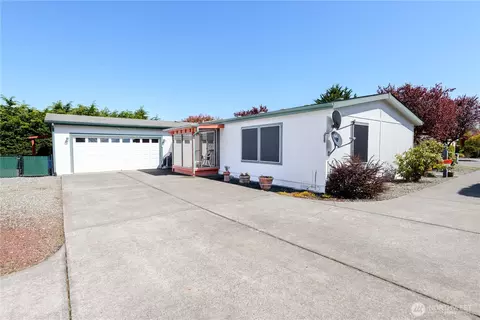 645 N 7th, Sequim, WA 98382 photo 8