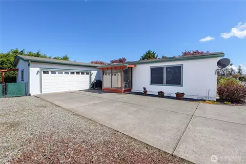 645 N 7th, Sequim, WA 98382 photo 7