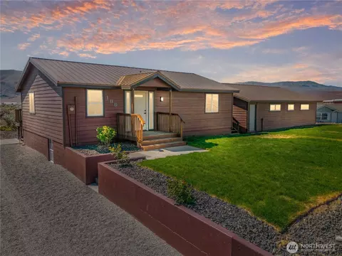 106 SW Yucca Pl, Mattawa, WA 99349