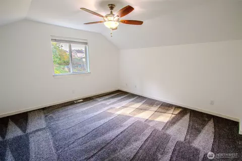 Bedroom - 11401 58th Ave SE, Everett, WA 98208 photo 6 of 6