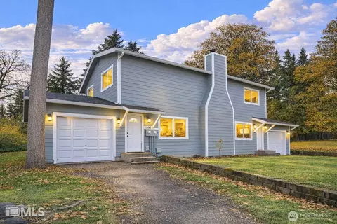 10603 10605 10th Avenue Ct S, Tacoma, WA 98444