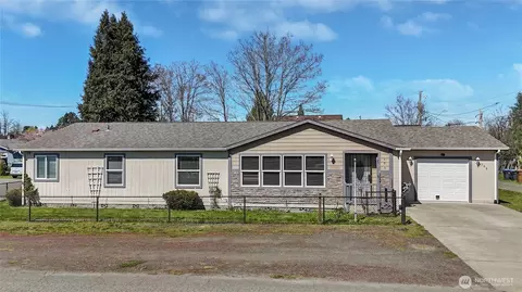 306 E H St, Shelton, WA 98584