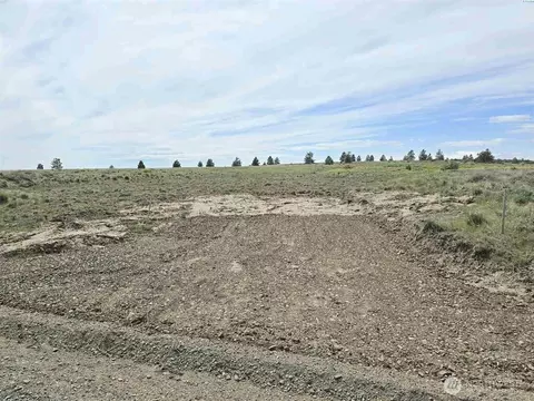141 Middle Rd, Bickleton, WA 99322