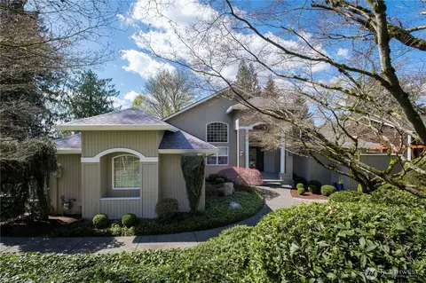 109 211th Pl NE, Sammamish, WA 98074