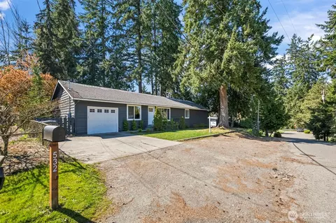 532 Radey St, Port Orchard, WA 98366