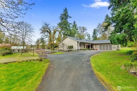 2222 107th Ln SE, Olympia, WA 98501