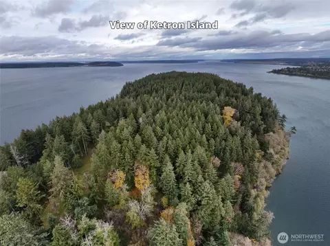 10909 W Morris Blvd, Steilacoom, WA 98388