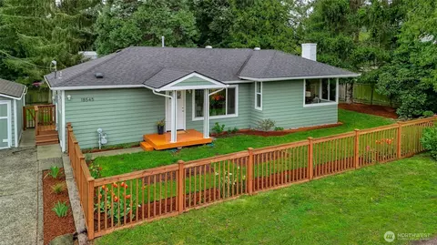 18545 Fremont Ave N, Shoreline, WA 98133